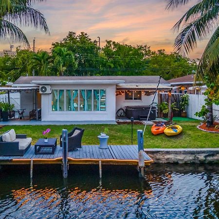 Riverwalk Villa I Private Dock & Hot Tub フォート・ローダーデール エクステリア 写真